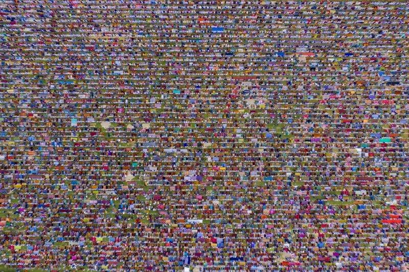 More than 600,000 devotees participated in South Asia's largest Eid-al-Fitr congregation at Gor-e-Shahid Boro Math in Bangladesh. The prayers began at 8:30 am with devotees coming from different parts of the region. Eid-al-Fitr is a Muslim festival of happiness celebrated all over the world.