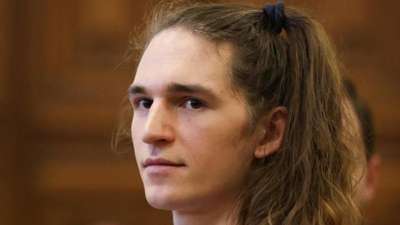 German activist jailed in Hungary for attacks at Nazi rally