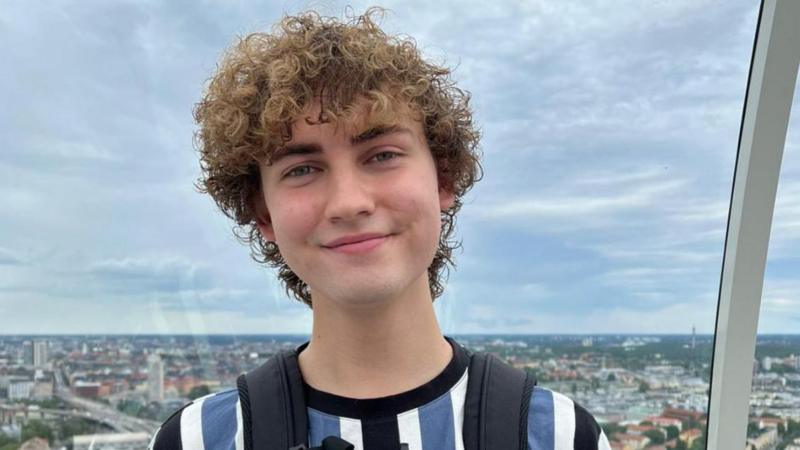 Mum says university 'failed' son who took his own life after grade error