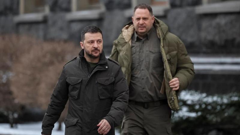 Zelensky's chief of staff resigns after Ukrainian anti-corruption police raid home