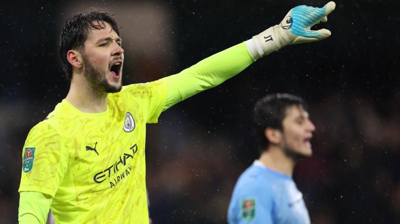 'He cannot play left-back' - should Trafford 'stick it out' at Man City?