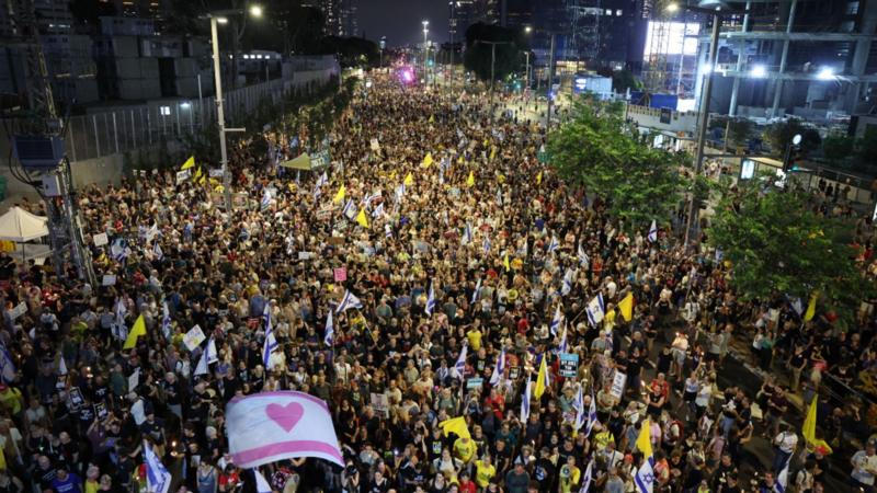 Protesters intensify pressure against Netanyahu plan to expand Gaza war