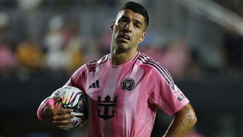 Suarez Accused of Spitting at Coach in Heated Clash