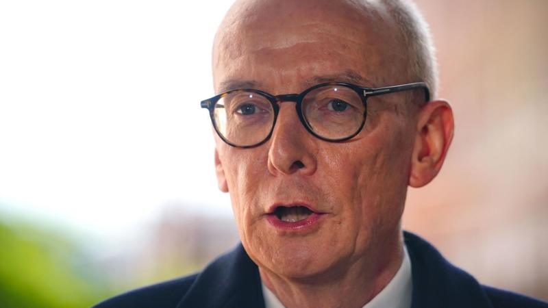 Welfare reform 'must happen', minister says