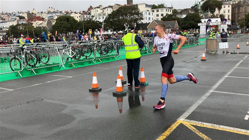 Will Draper in the triathlon relay