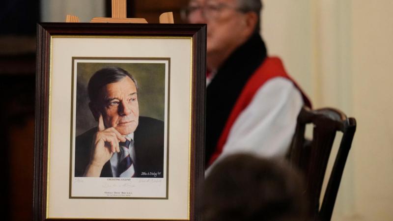 World of cricket's farewell to umpire Dickie Bird