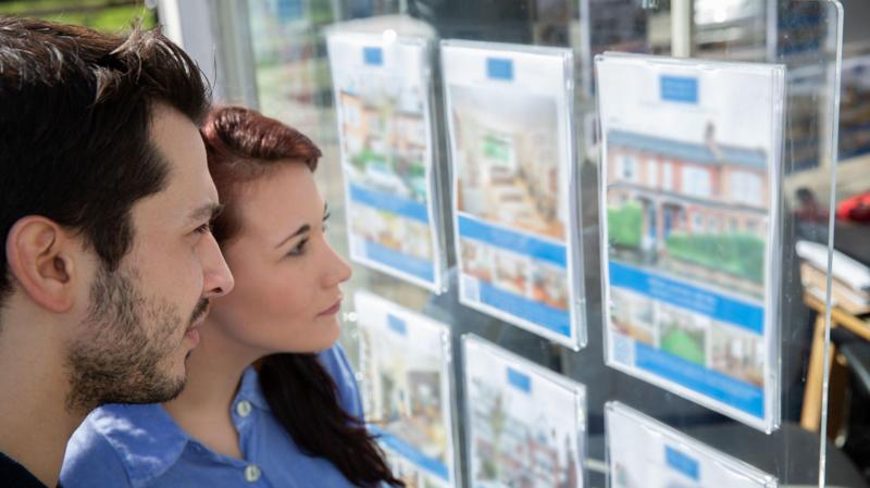 Mortgage rates below 5% for first time since Truss budget