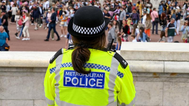 London homicides at 11-year low, Met Police says