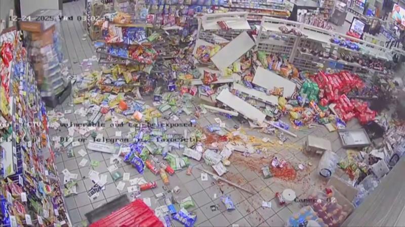 Watch: Moment robbers rip ATM from inside Texas store