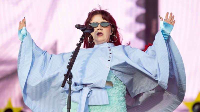 CMAT shares 'deep sadness' over body-shaming abuse after Radio 1 Big Weekend set