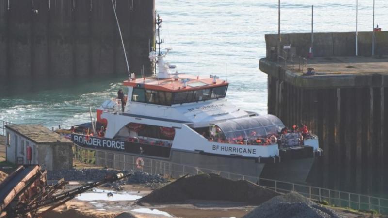 More than 700 migrants crossed Channel on Saturday