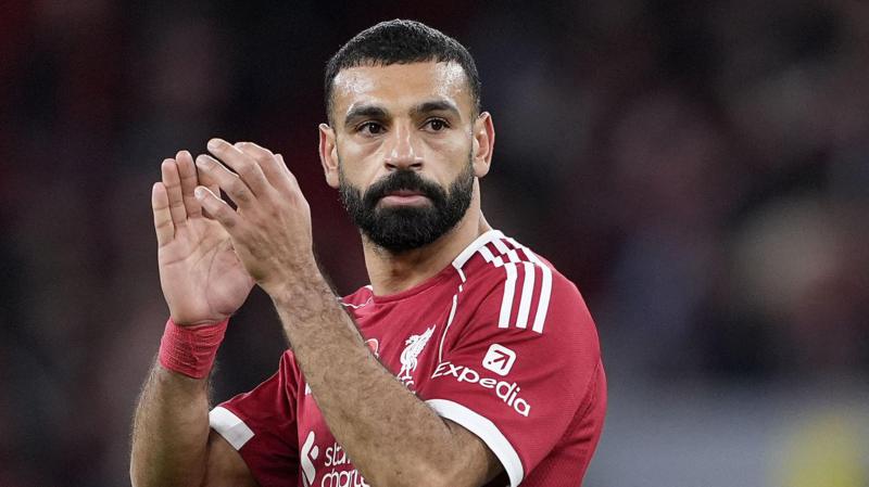 'I am not weak' says Slot, but Salah could return