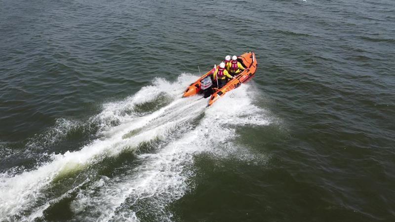 Southend RNLI inshore lifeboat D-818 Len Thorne