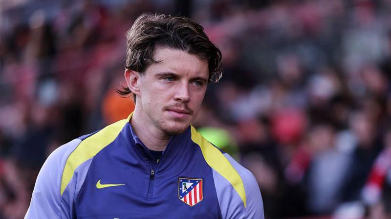 Villa and Spurs hold talks for Atletico's Gallagher