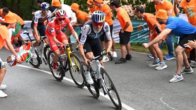 Pro-Palestinian protests prompt early end to Vuelta stage