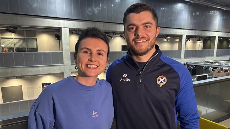 Alison NicBhiocair is Iain Robinson