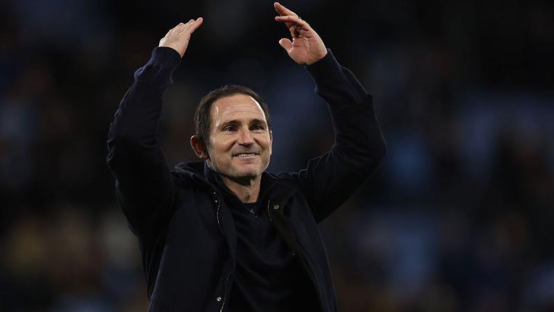 Frank Lampard, applauding fans.
