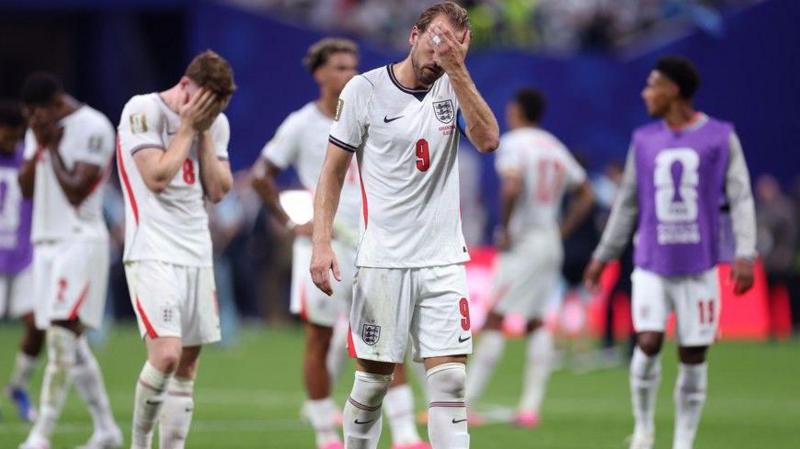 'Passive' and 'crumbled' - did Tuchel's defensive tactics cost England?