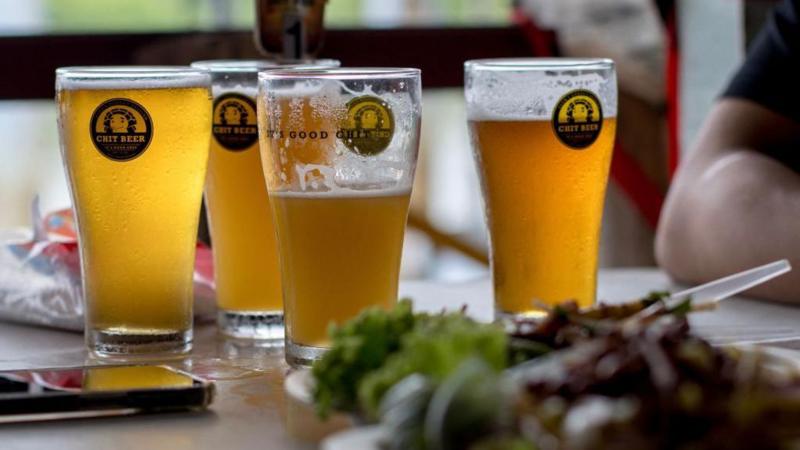 Thailand relaxes afternoon alcohol ban to boost tourism