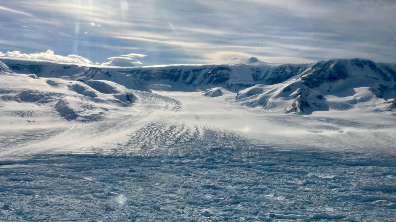 Antarctic glacier's rapid retreat sparks scientific 'whodunnit'