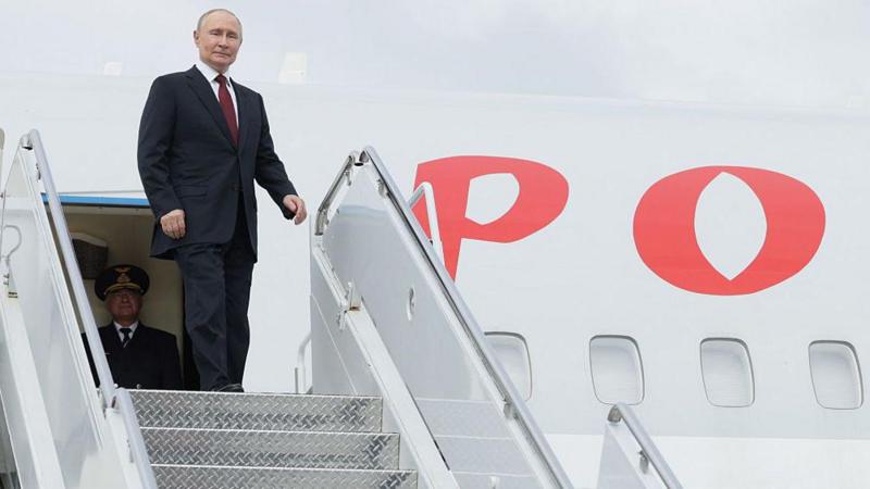 Can Putin's 'Flying Kremlin' travel through EU airspace to Budapest?