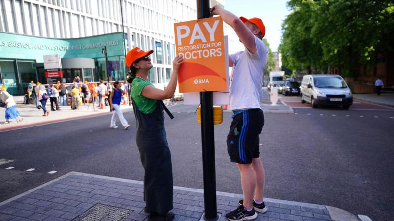 Doctors in England to stage five-day strike before Christmas