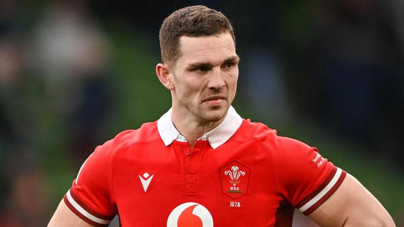 Wales great North to retire from rugby