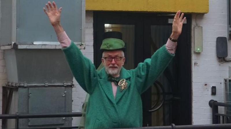 Jeremy Corbyn to make cameo in drag pantomime