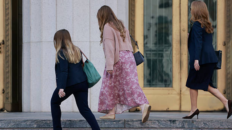 'I stopped engaging' due to Instagram, YouTube, woman tells landmark trial