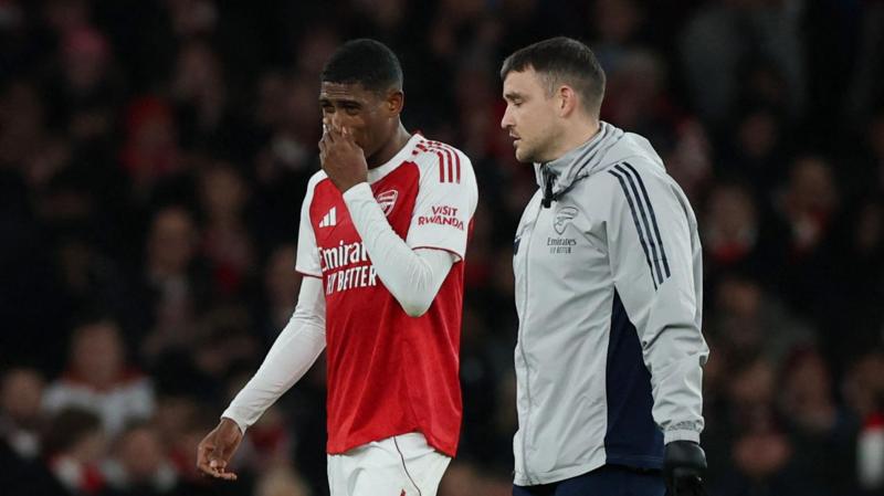Arsenal's Mosquera could be out for at least six weeks