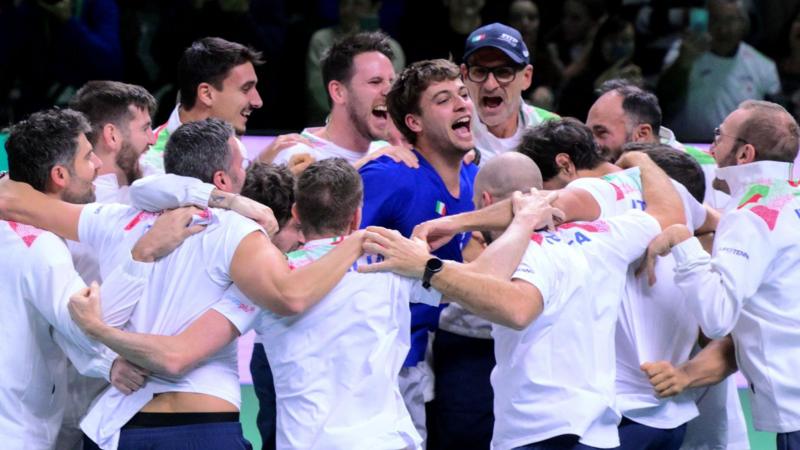 Italy win historic third straight Davis Cup