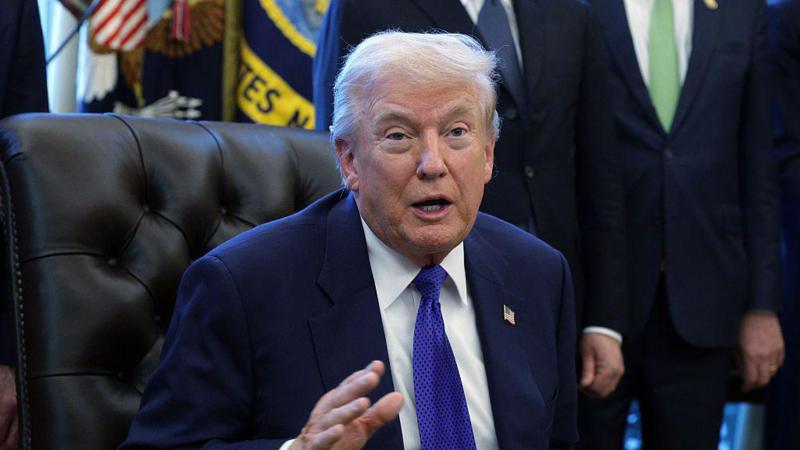 Trump shares video with racist clip depicting Obamas as apes
