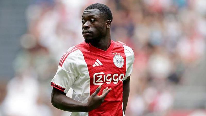 Sunderland Advances: Brobbey Talks and Geertruida Loan Deal Agreed!