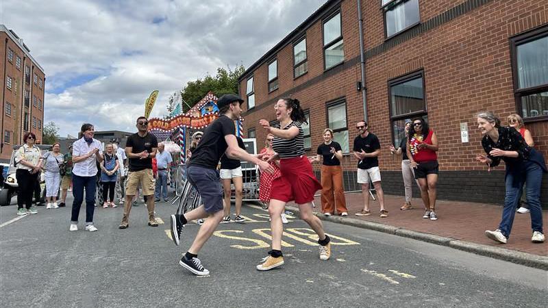 Kingston Swing Lindy Hop group putting on a flash mob down Wellington Street