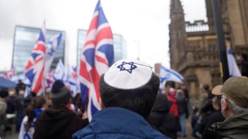 Antisemitic incident reports rise by a fifth in first half of 2026