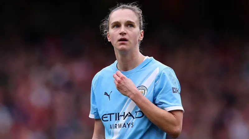 El Manchester City activa la opción en el contrato de Miedema