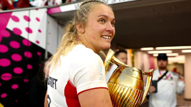 Scale of World Cup win unimaginable, says England star Hunt