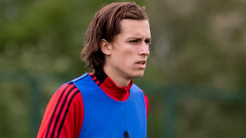 Manchester United Alvaro Fernandez joins Benfica on loan BBC Sport