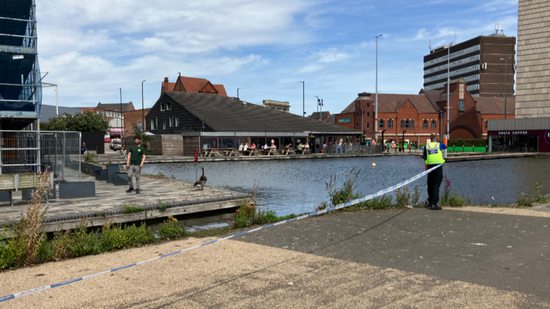 Major incident declared after Walsall canal cyanide spill - BBC News