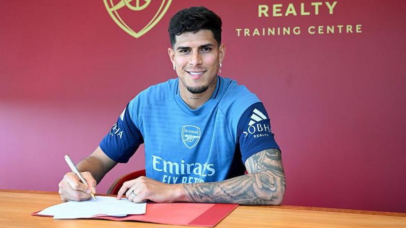 Arsenal Secures Hincapie in Exciting Leverkusen Transfer Deal