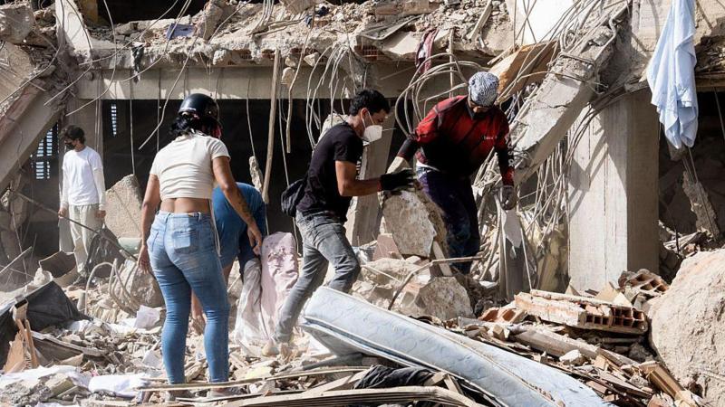 'Every person saved is a miracle': Families call to trapped loved ones in region devastated by Venezuela quakes