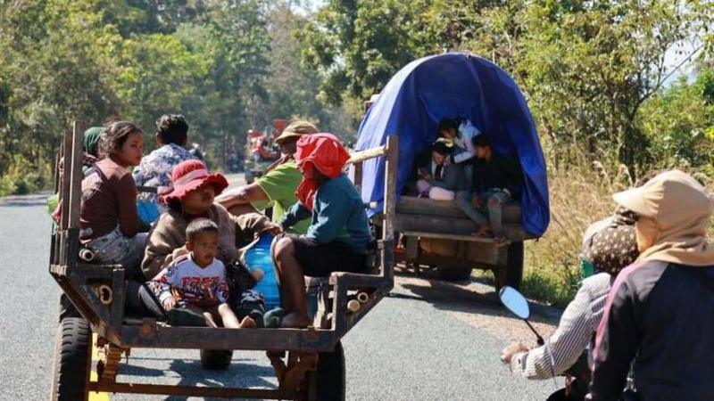 Thousands flee Thai-Cambodia border after deadly clashes