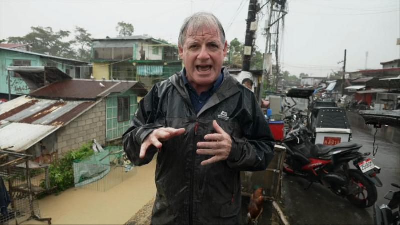 Philippines typhoon aftermath: 'Water levels are rising fast'