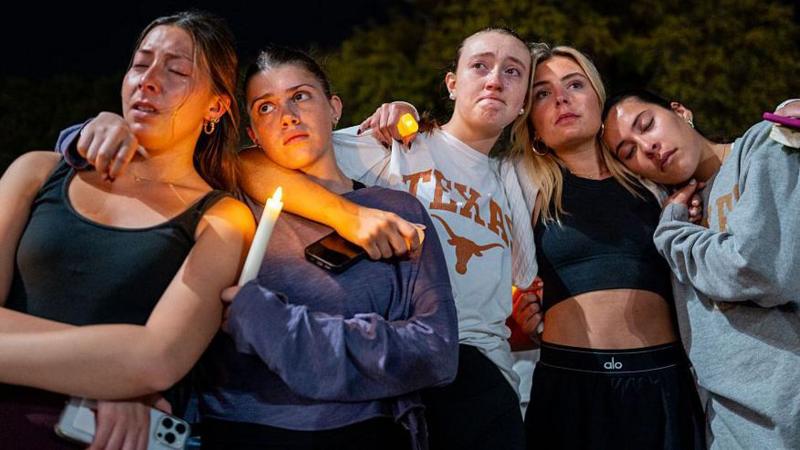 Police release 'difficult to see' bodycam footage of Austin bar shooting