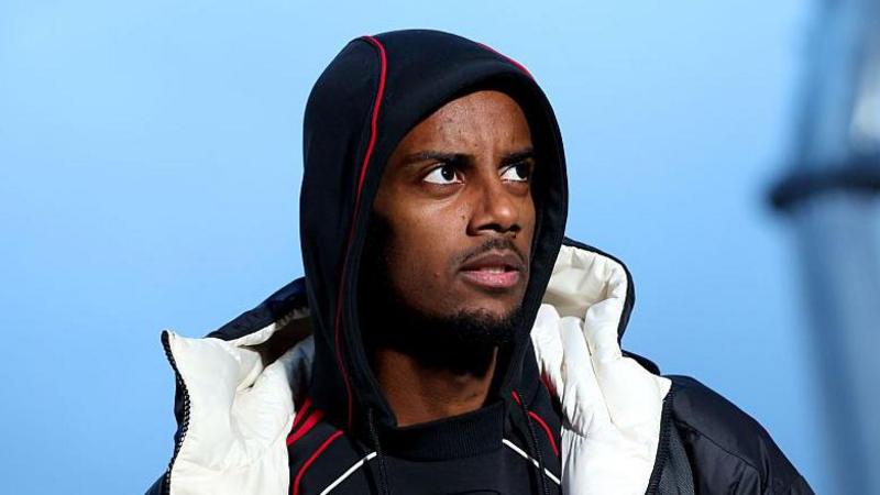 'Most talked about thing in world football' - Newcastle's life after Isak