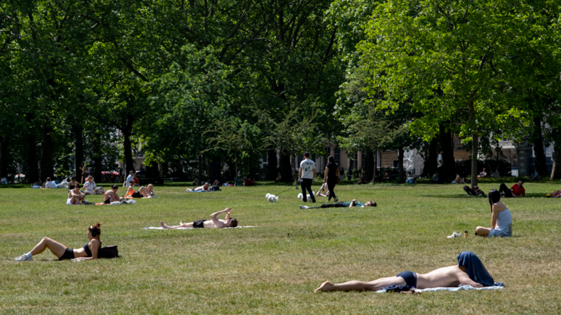 UK braces for hottest May day on record as 30C heat continues
