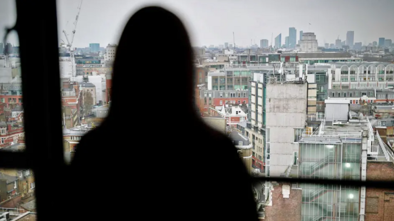 Government offers to meet woman abused by neo-Nazi MI5 agent