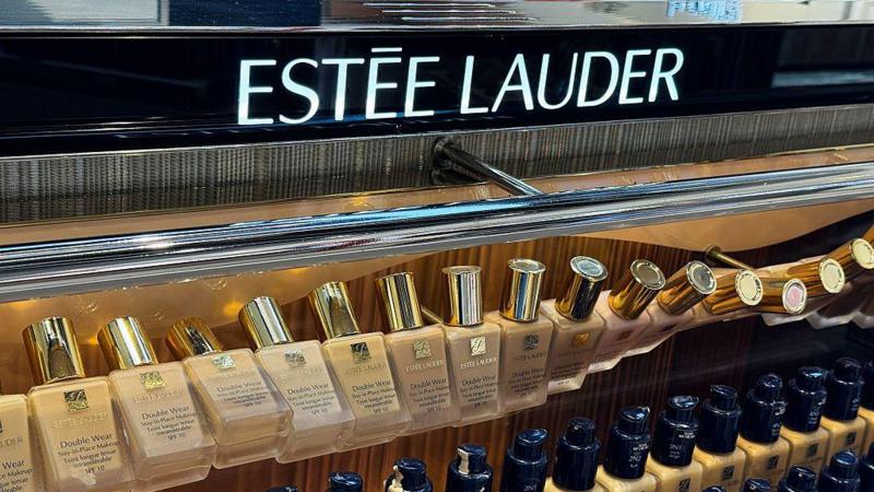 Estée Lauder Eyes Mega-Merger with Luxury Fashion Empire