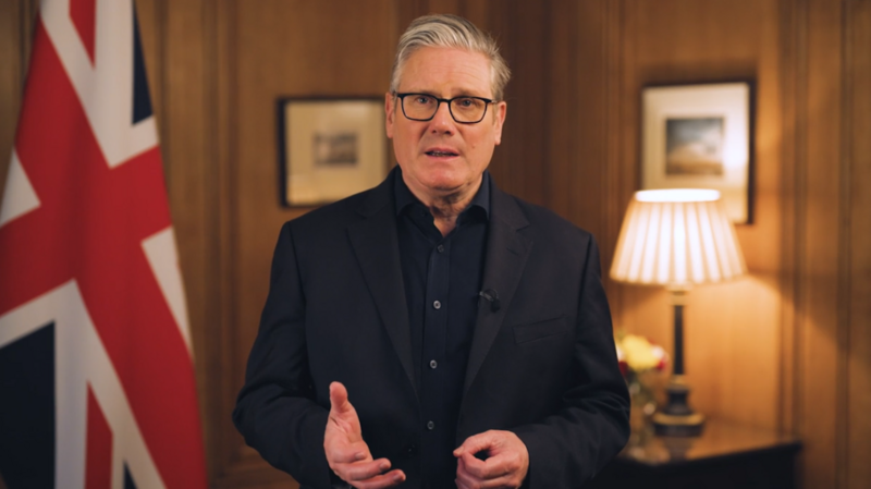 Starmer vows to 'defeat decline and division' in new year message