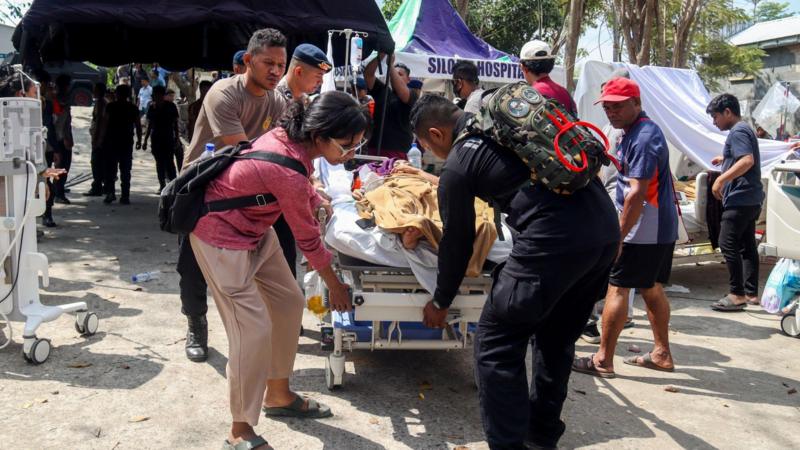Rescuers search for survivors of powerful Indonesia earthquake